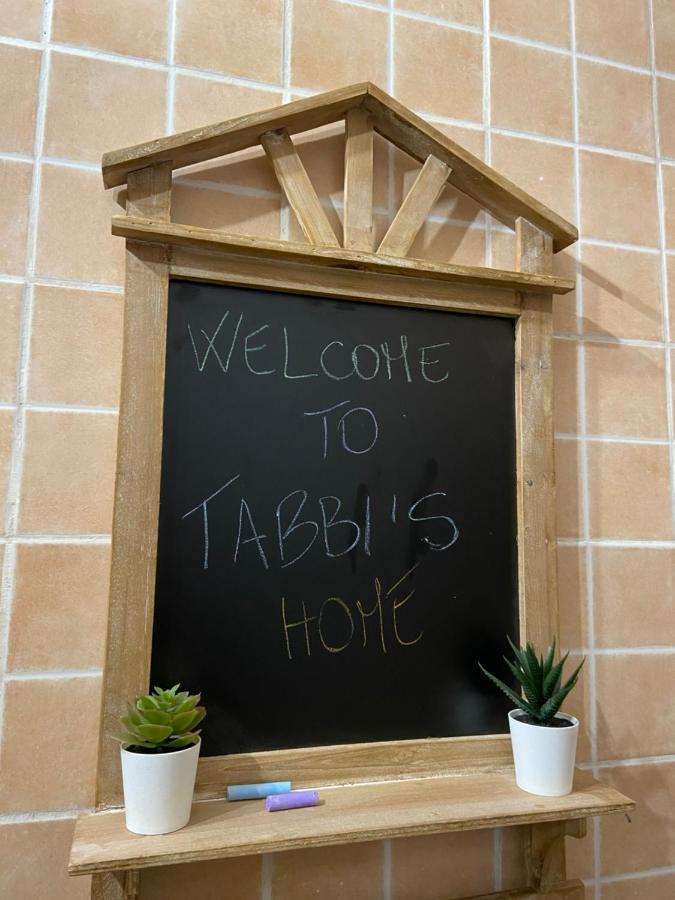 La Casa Di Tabbi Apartment ปาแลร์โม ภายนอก รูปภาพ