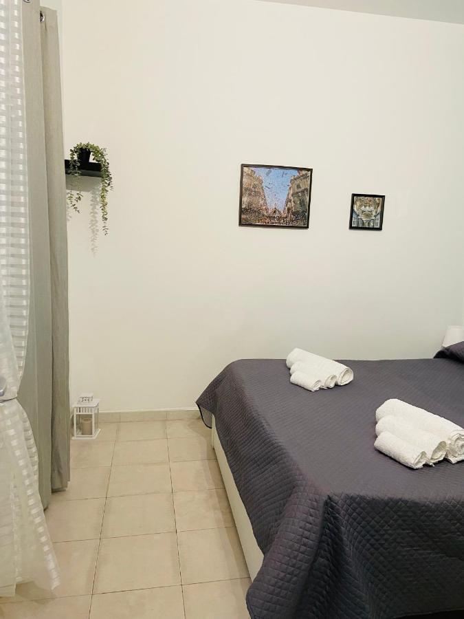 La Casa Di Tabbi Apartment ปาแลร์โม ภายนอก รูปภาพ